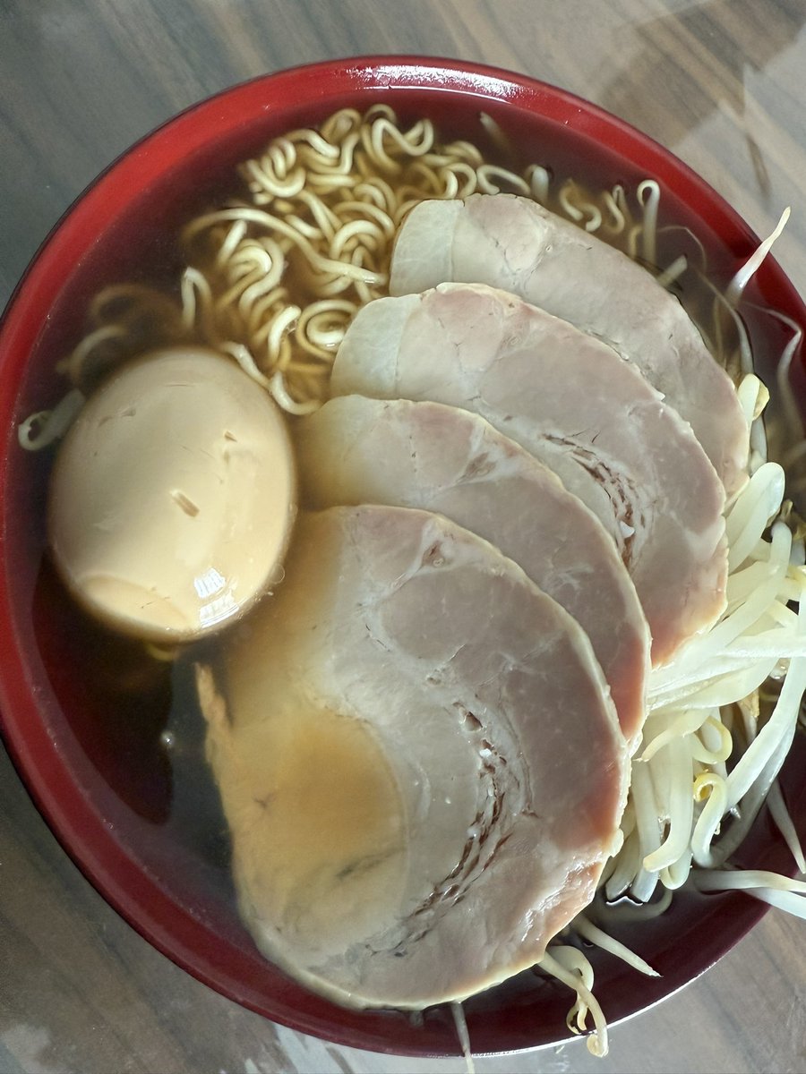 ななせ。 tweet media