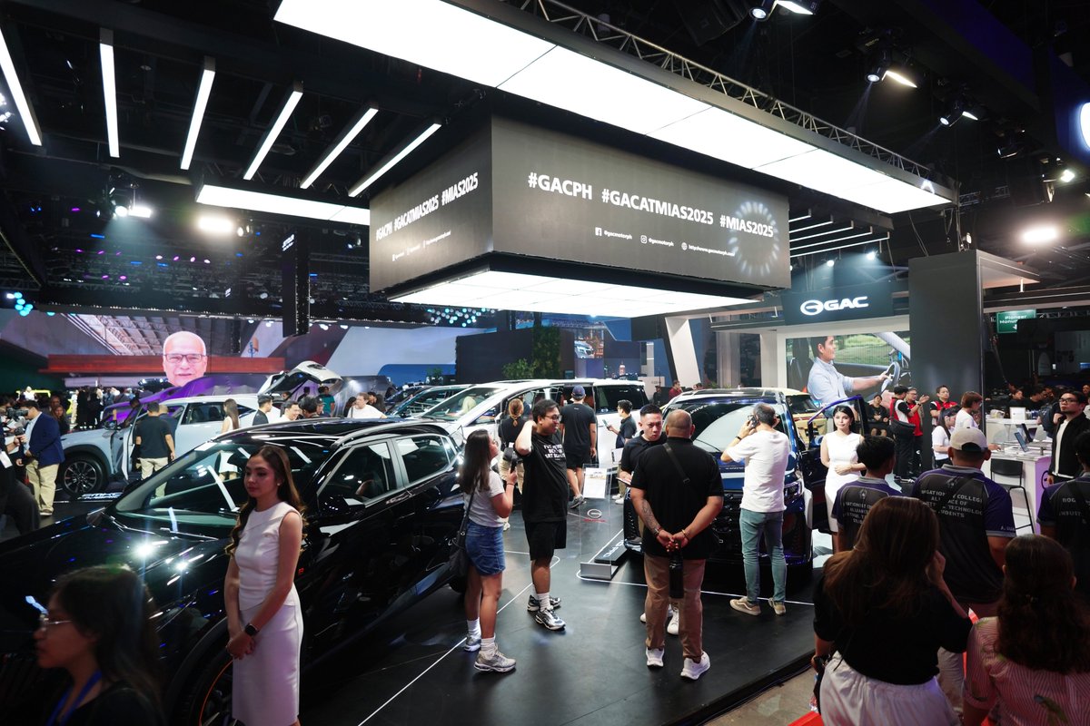GAC_MOTOR's tweet photo. GAC shone at the Manila International Auto Show on April 10, featuring the debut of #M8PHEV, a benchmark in the new energy luxury MPV segment, alongside popular models #GS3EMZOOM, #M6PRO, #GS8, #EMKOOHYBRID, and #AIONY, etc. Philippine cinematic icon @dingdongdantes and over 100 media representatives and VIPs witnessed the showcase. GAC will accelerate its Philippine expansion, aiming to become the preferred mobility partner for Filipino consumers.
#GAC #M8PHEV #GS3EMZOOM #M6PRO #GS8 #EMKOOHYBRID #AIONY #WhereCraftMeetsTechnology #dingdongdantes
