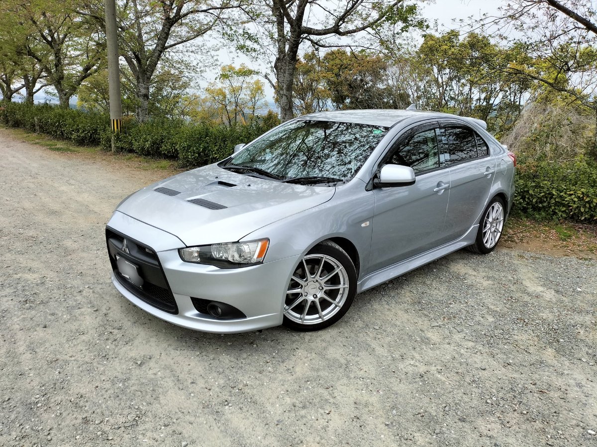 RETURN_HORNET's tweet image. #ギャランフォルティス
今日は、年に一度のコーティング
に出してきたので、キレイなうちに
久し振りのスポバ写真撮影〜