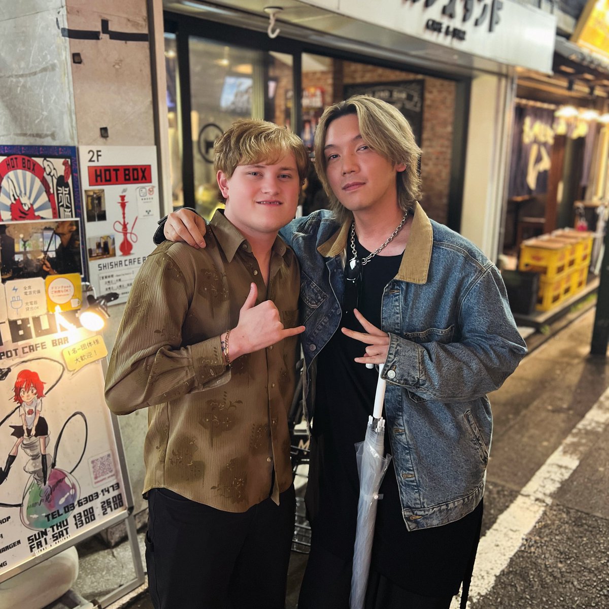 Feel The Sound feat.SO87

オーストラリアから来日のタイミングでようやく会う事が出来ました🤝

22歳のSO87から見えてる日本の音楽の良い所を聞いて、色々と気付きがありました。

会えて嬉しかった！