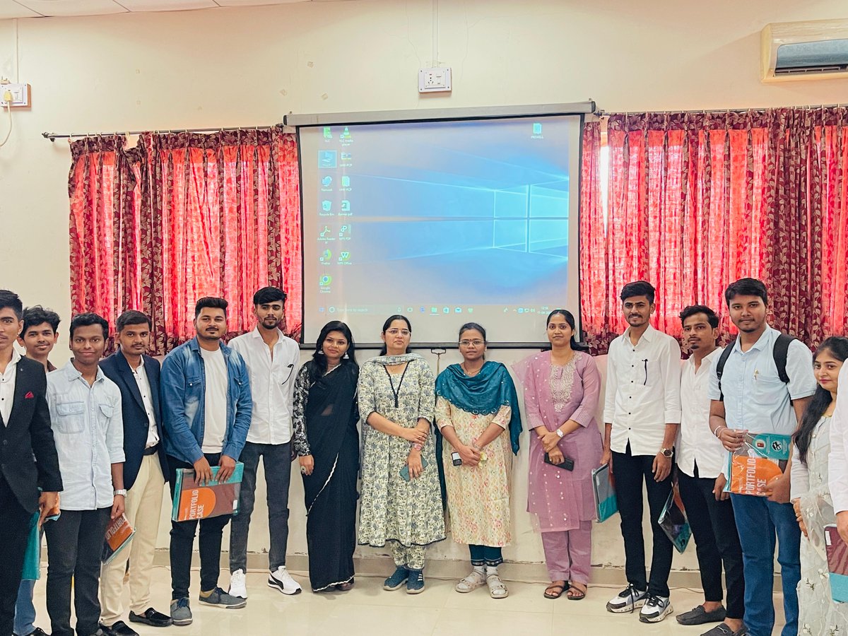 pcet_pcp's tweet photo. The farewell celebration for TYME students at PCP on 11th April 2025 was a beautiful blend of nostalgia, laughter, and heartfelt moments. Wishing our brilliant minds a journey ahead filled with success and happiness. 🌟
Once a part of PCP, always a part of the family! ❤️ https://t.co/n1IWPgq1BF