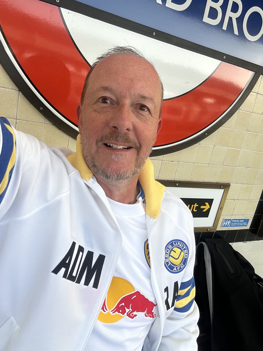 Bloody early kick offs! M.O.T ⁦<a href="/LUFC/">Leeds United</a>⁩
