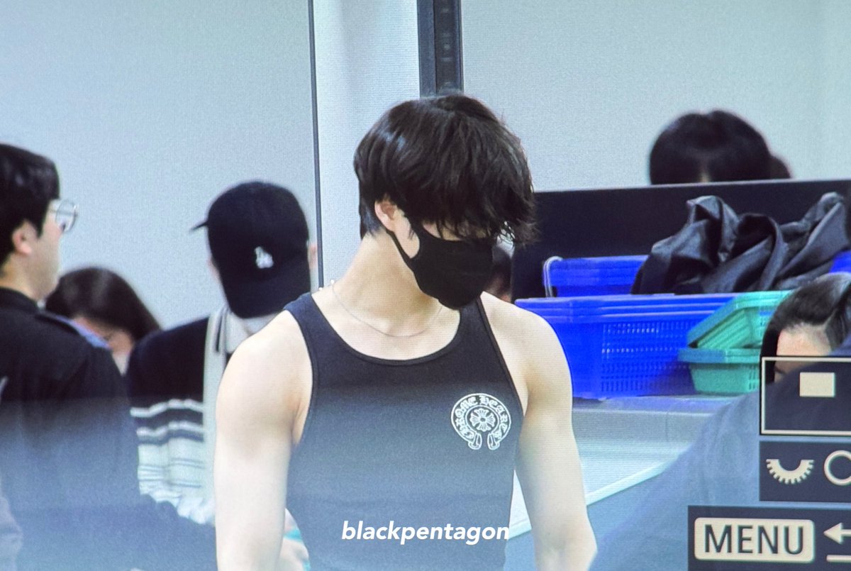 BLACK PENTAGON tweet media