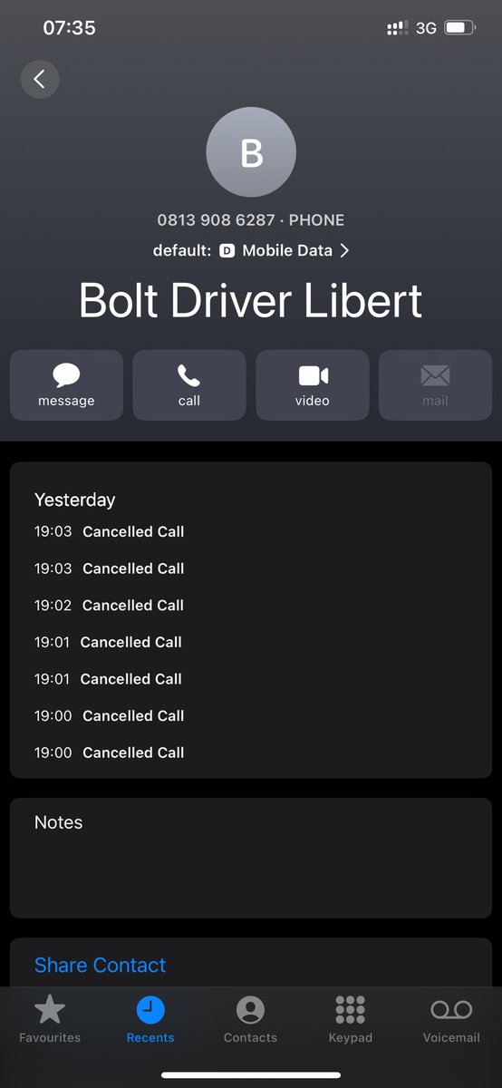 jonahvera2's tweet photo. Bolt drivers are the worse, made a transfer not knowing it went twice because of network issues, still gave the guy cash to avoid delay.. baba promised to refund, till now he hasn’t, he is not picking my calls @boltapp they over price us and run away with our money @boltapp https://t.co/gvP0K8KC5H