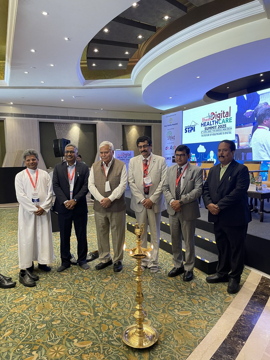 be_exhibitions's tweet photo. A graceful start!
The event began with the traditional lighting of the lamp, marking the start of an inspiring and impactful journey.
#InaugurationCeremony #LampLighting #NewBeginnings #EventLaunch #TraditionMeetsInspiration https://t.co/6zH01LESNP