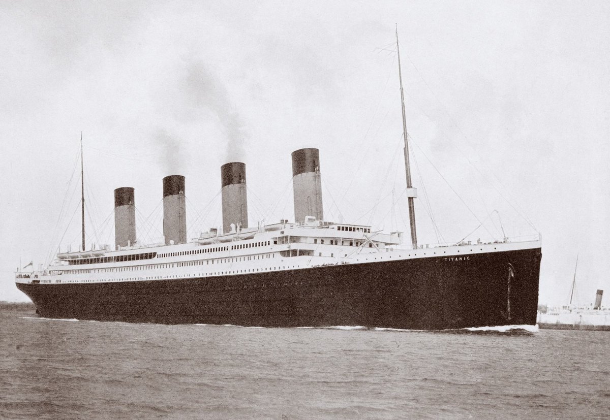 imjvmofficial's tweet photo. 113 years na simula nung lumubog ang TITANIC pero hanggang ngayon wala pa rin ang aking national id.... https://t.co/4MbrmkrSme