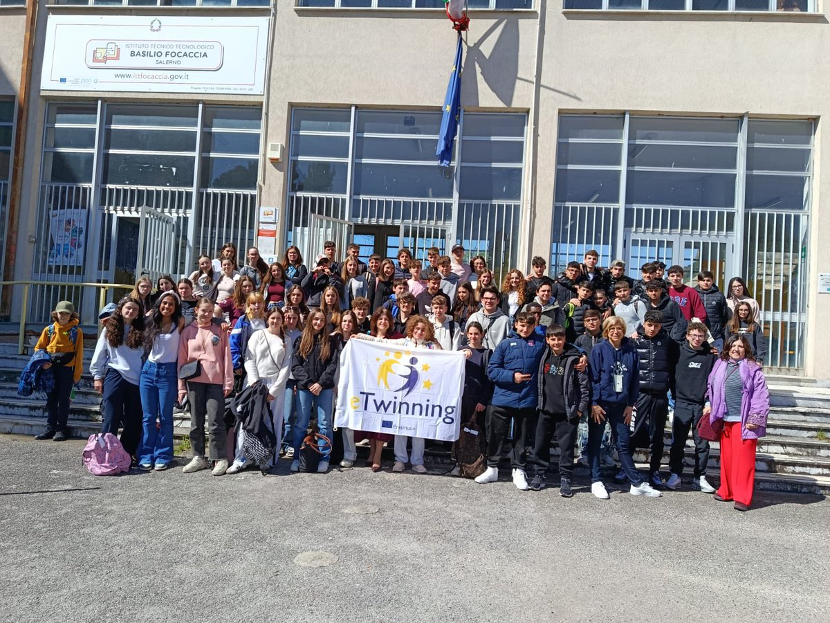 Exciting meeting in #Salerno with Italian &amp; French partners for the ELF project! Cooperative work, great vibes &amp; podcast recording on eco-responsibility in food &amp; fashion 🌍🎙️ <a href="/eTwinningFrance/">eTwinning France</a> #EcoResponsibility #Food #Fashion #Sustainability