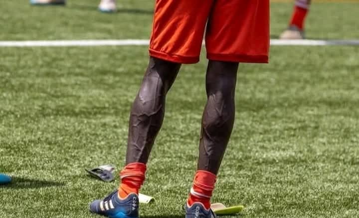 Meanwhile....
That <a href="/2013Ekimeza/">Ekimeza Fc</a> defender after conceeding a penalty 🤣🤣🤣