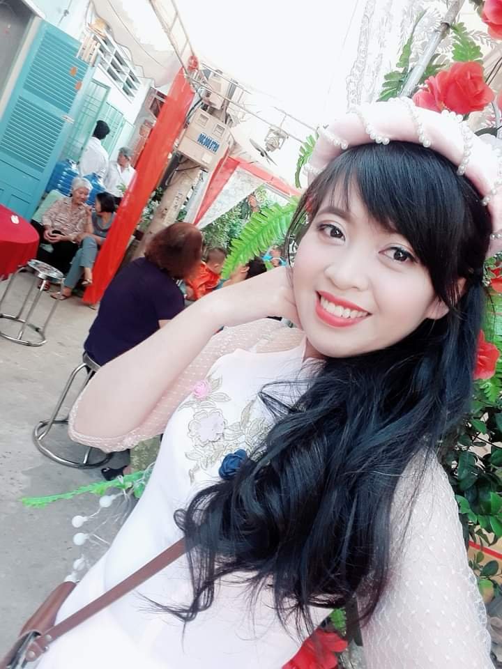 Reinayusmar's tweet photo. Dạo này hơi ứ mún cùng lúc được 2 a lấp đ���y khoản trống https://t.co/Yg0vEjcvtU