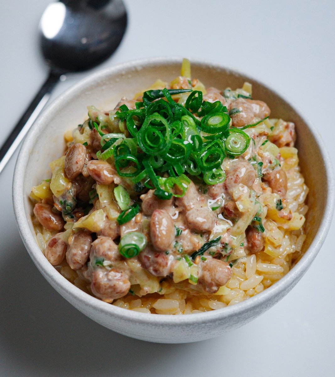 mtmtharb's tweet photo. 最近ハマってる納豆ごはんの食べ方 https://t.co/usmQlFSC2w