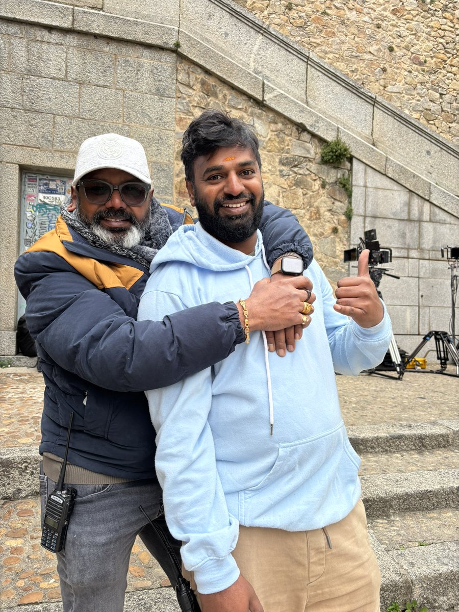Balaji (@balaji36888873) on Twitter photo 3 different continues action sequences with MY MAN
@ajithkumarracing sir.
making✨🔥cooking fire
my master ji
<a href="/supremesundar/">Supreme Sundar</a> ✨
#thunivu
#Vidaamuyarchi
#Gbu 3 different continues action sequences with MY MAN
@ajithkumarracing sir.
making✨🔥cooking fire
my master ji
<a href="/supremesundar/">Supreme Sundar</a> ✨
#thunivu
#Vidaamuyarchi
#Gbu