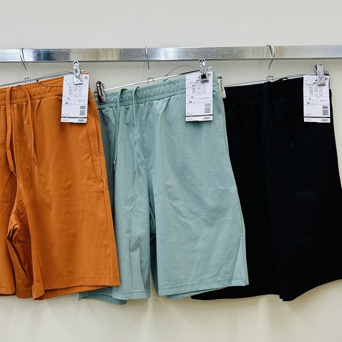 ✨入荷情報✨ 新商品‼️ 【冷感ドライストレッチショートパンツ】 M