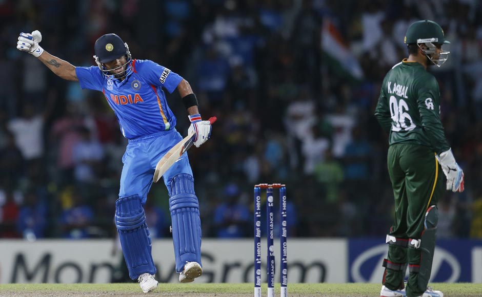 Lifefkdup's tweet image. Do you even have the slightest idea what would’ve happened to Dhoni if Kohli hadn’t stepped up in World Cup games against Pakistan? Or do you guys just watch cricket through reels?