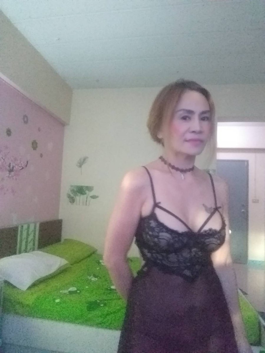 ราณีค่ะ🤩
#หมอนวดอิสระ 
#นวดเสรีไทย 
#นวดบางกะปิ 
สนใจนวดแก้ปวดเมื่อย ตามร่างกาย ทักเข้ามาสอบถามได้เลยนะคะ รับรองไม่ผิดหวังค่ะ
ไอดีไลน์ nina4389👌❤️