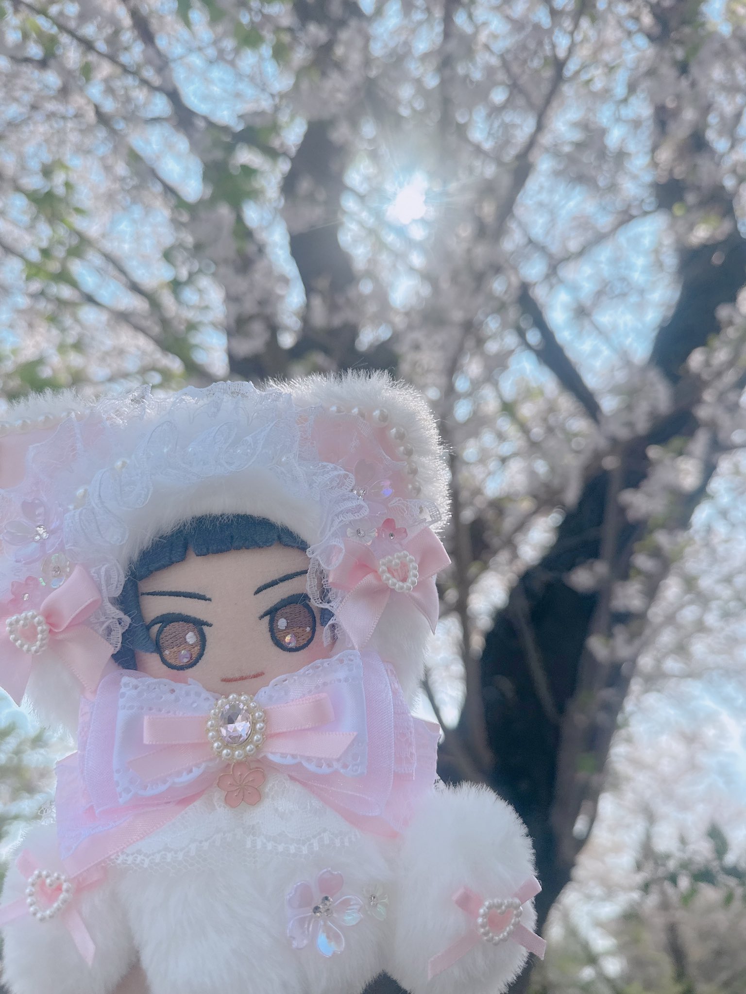 Lily (@Lily_handmaid) / X