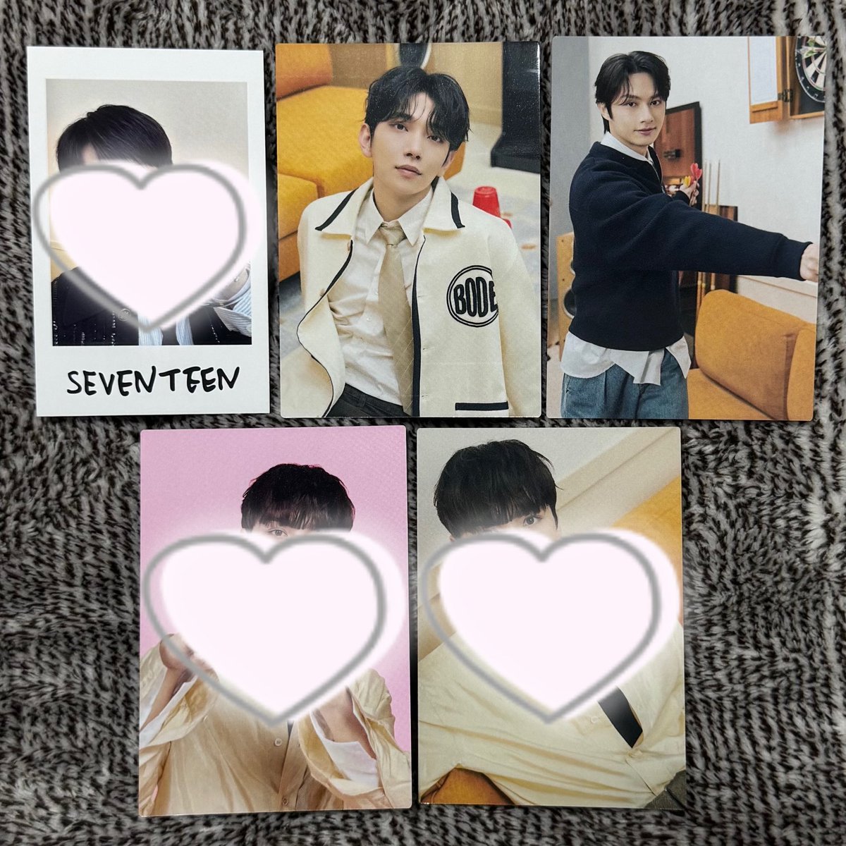 8120min's tweet photo. SEVENTEEN HOLIDAY 交換
トレカ インスタントフォト

【譲】ジョシュア ジュン
【求】ドギョム＞ディノ ミンギュ なんでも
【取引】たまアリor都内手渡し, 郵送◎

♡🐶🦖友人分のためお返事にお時間いただく場合がございます
♡交換しきりたいため過去トレカ含む交換可 https://t.co/fe1p0LdtU8