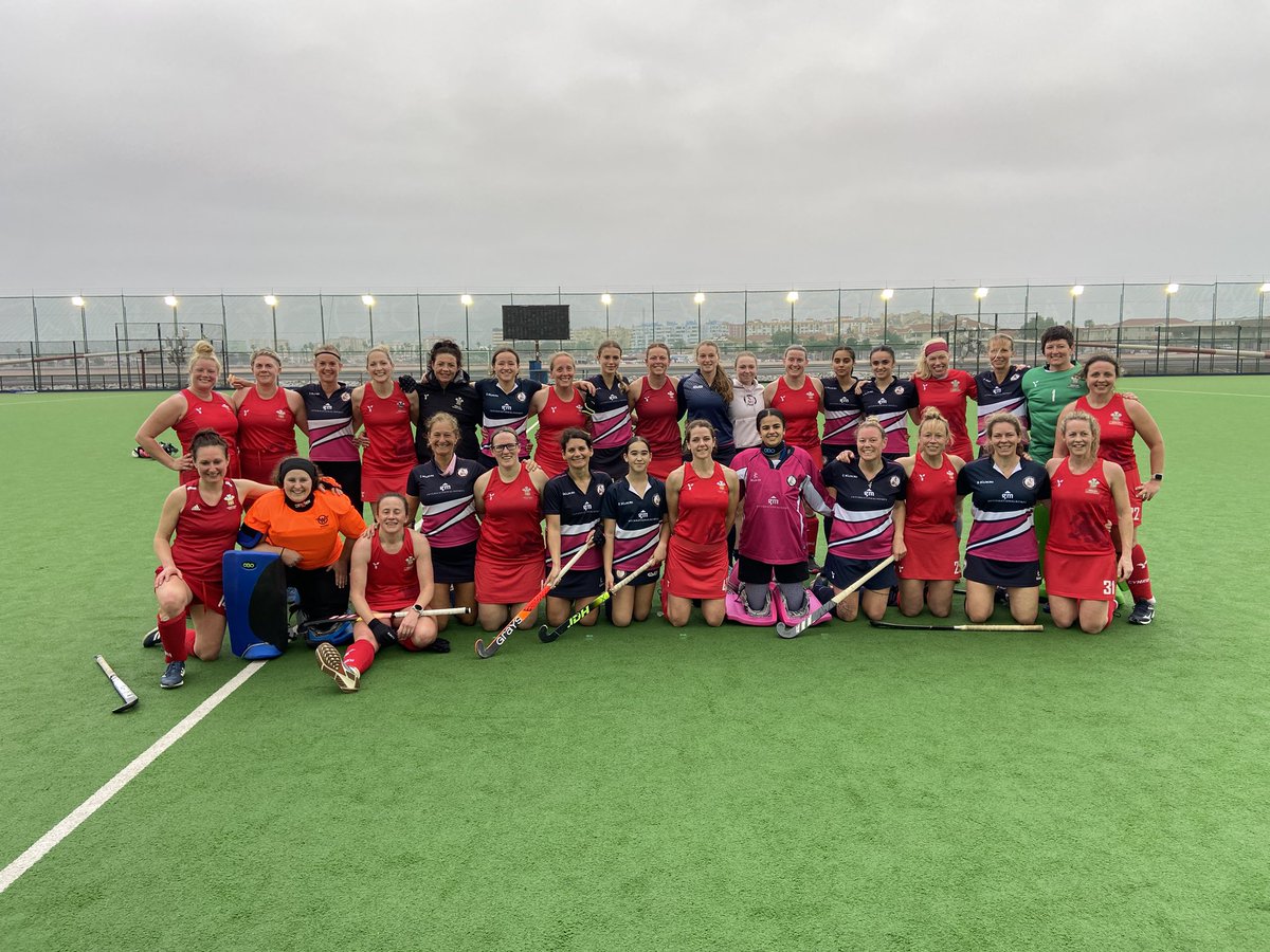 o40masters's tweet photo. Day One done! A huge thanks to Bavaria Hawks for such a competitive game (what a keeper they have!) As ever, an absolute pleasure to be hosted by @gibraltarhockey https://t.co/OZGwbotzyF