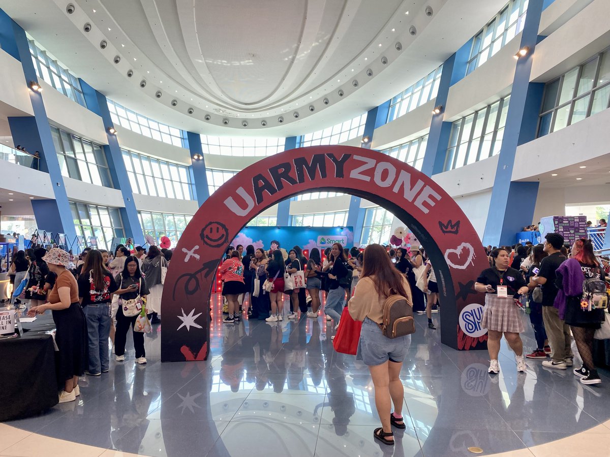 LOOK: The Mall of Asia is buzzing with fan activities on Saturday, hours before BTS member J-Hope performs at the nearby arena for the first day of his “Hope On The Stage” concert tour in Manila. #HOPE_ON_THE_STAGE_TOUR_Manila | via <a href="/jaehwabernardo/">Jaehwa Bernardo 재화</a>