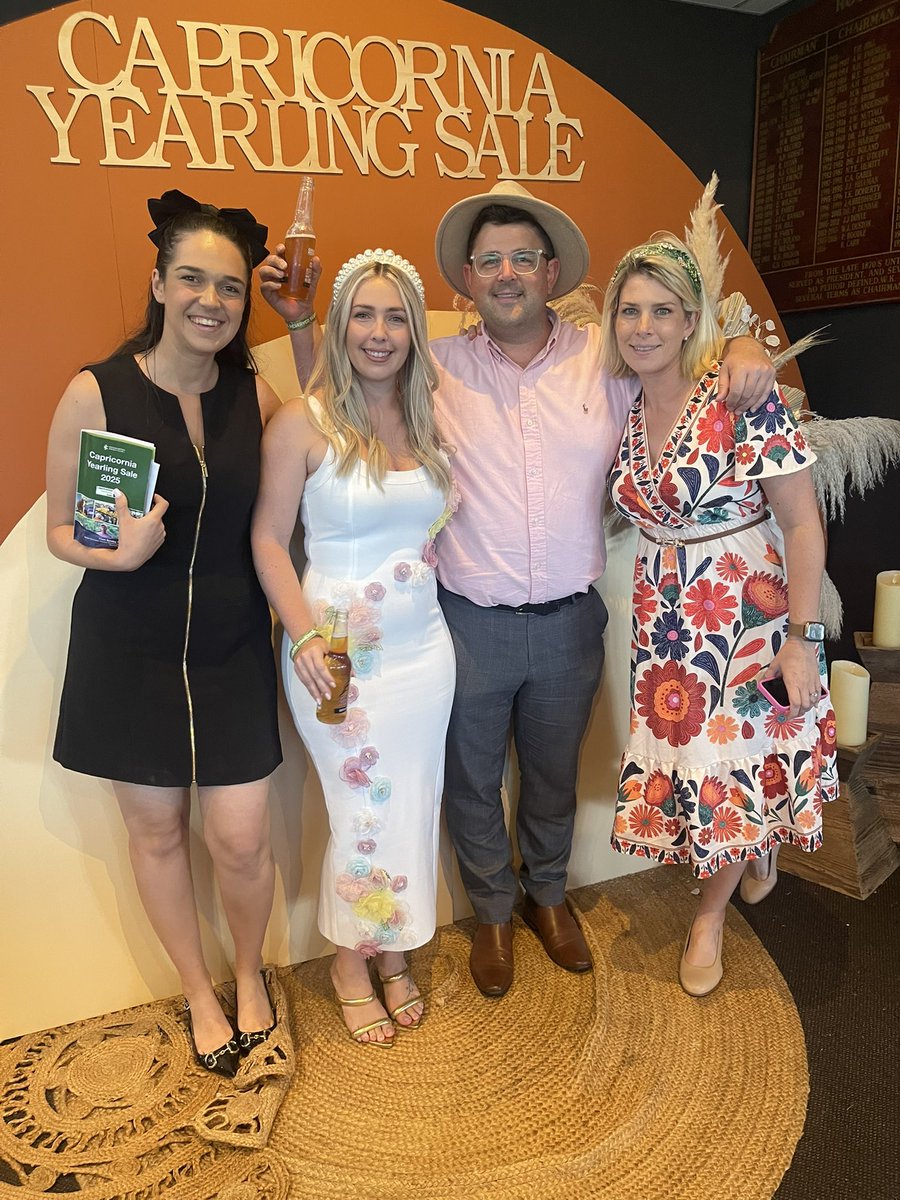 mitchellbeer tweet media