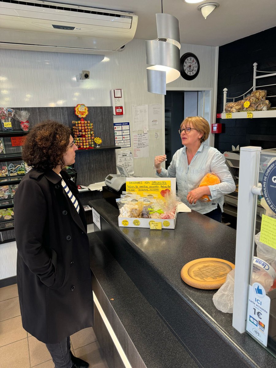 Nadege Azzaz tweet media