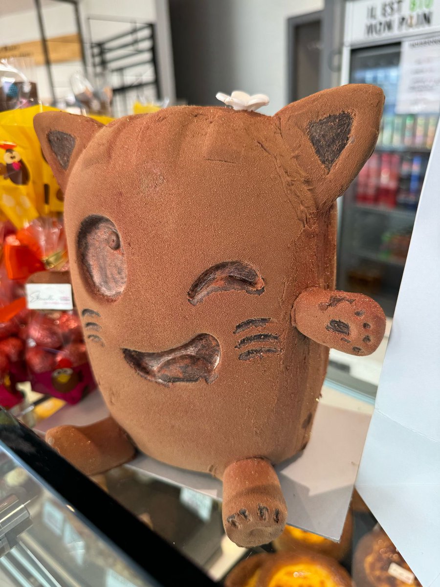 Nadege Azzaz tweet media