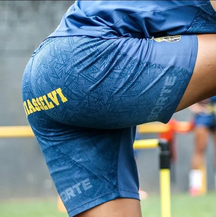 Netuno1953098's tweet photo. Vontade de meter bem gostoso nessas bundas 🔥🍑 https://t.co/okVvao9n2W