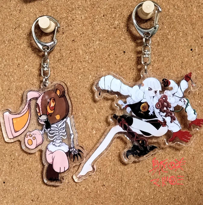 アクキー作りました。後日販売予定です。 