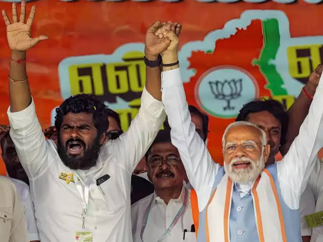 MeghUpdates's tweet photo. 🚨 BIG BREAKING NEWS 

BJP may soon spring a surprise — Annamalai likely to get a TOP national role. 

Annamalai is likely to be appointed as National General Secretary or even Party PRESIDENT, reports The New Indian Express. https://t.co/FnCR6iUrei