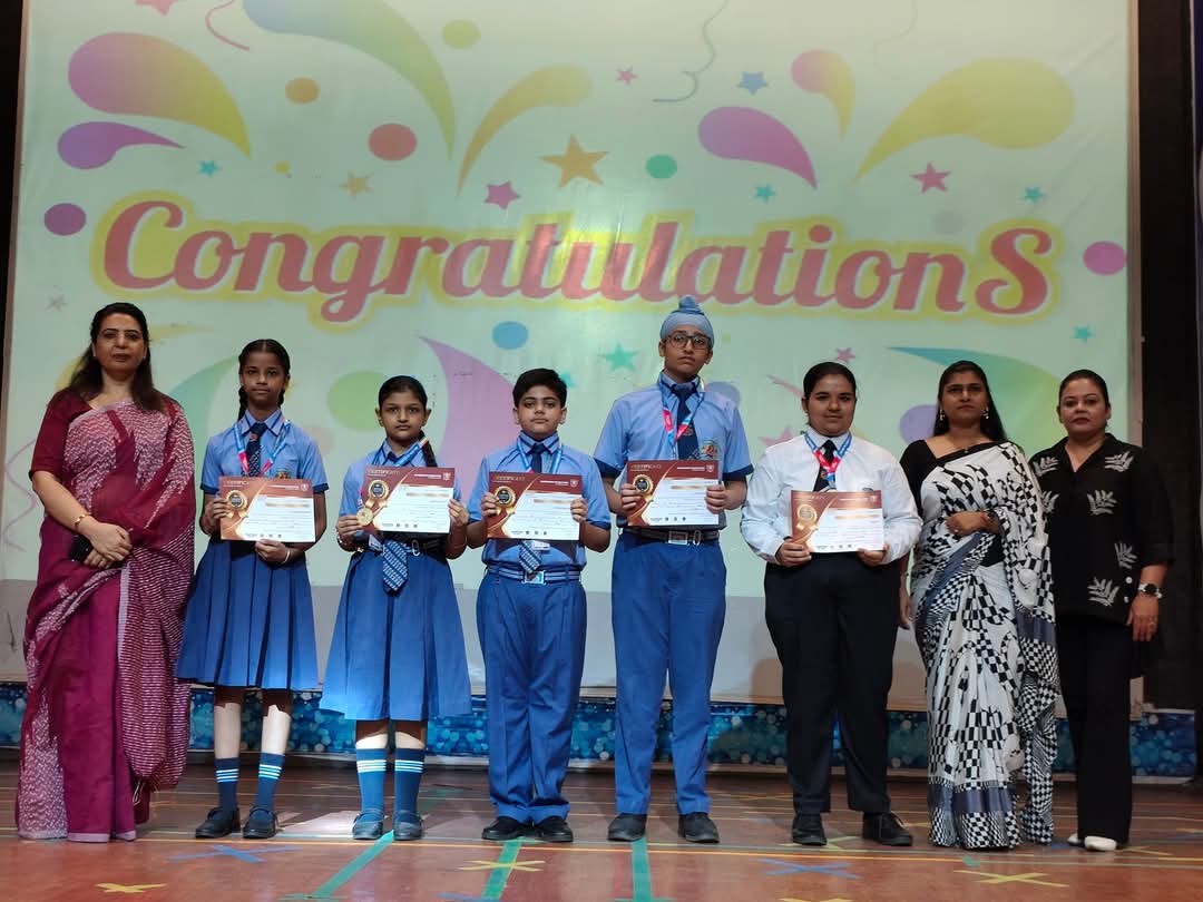 DCMPresidency's tweet image. Congratulations to Our Medal-Winning Students!
We are thrilled to felicitate our students who have achieved outstanding success in the English and Science Silver Zone Olympiad!
#Felicitation #OlympiadWinners #EnglishOlympiad #ScienceOlympiad #StudentAchievements #SchoolPride