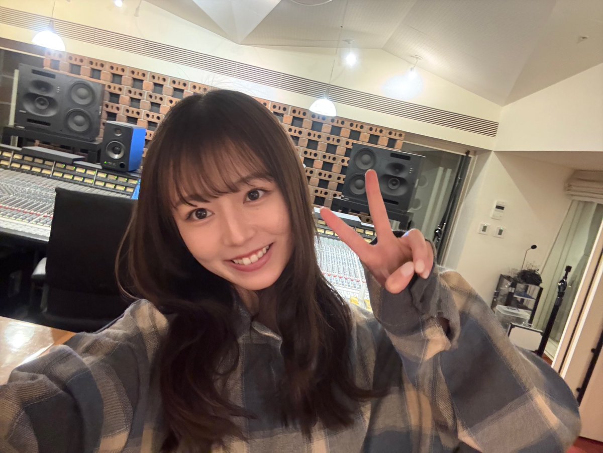 yua_sard's tweet photo. e-radio「神野友亜のフリートークラボ」
本日18:30〜です‼︎
ぜひ、聴いてくださいっっっっ📻

本日もお疲れさまです‼︎ https://t.co/NRx7ulQMI3