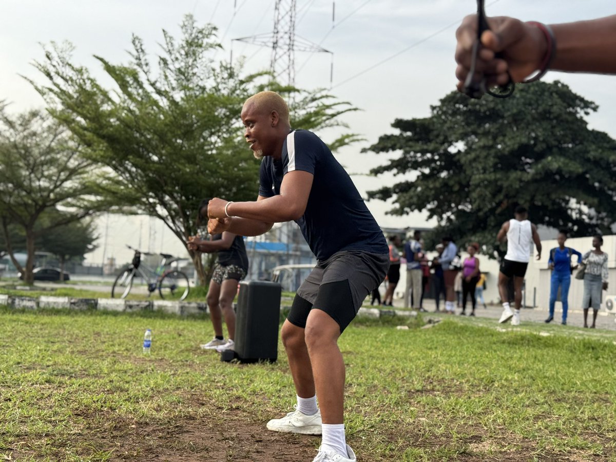 aproko_doctor's tweet photo. Exercise With Aproko Doctor is LIVE!
#ExerciseWithAprokoDoctor
#AprokoLifestyle https://t.co/SQVPtemM6s