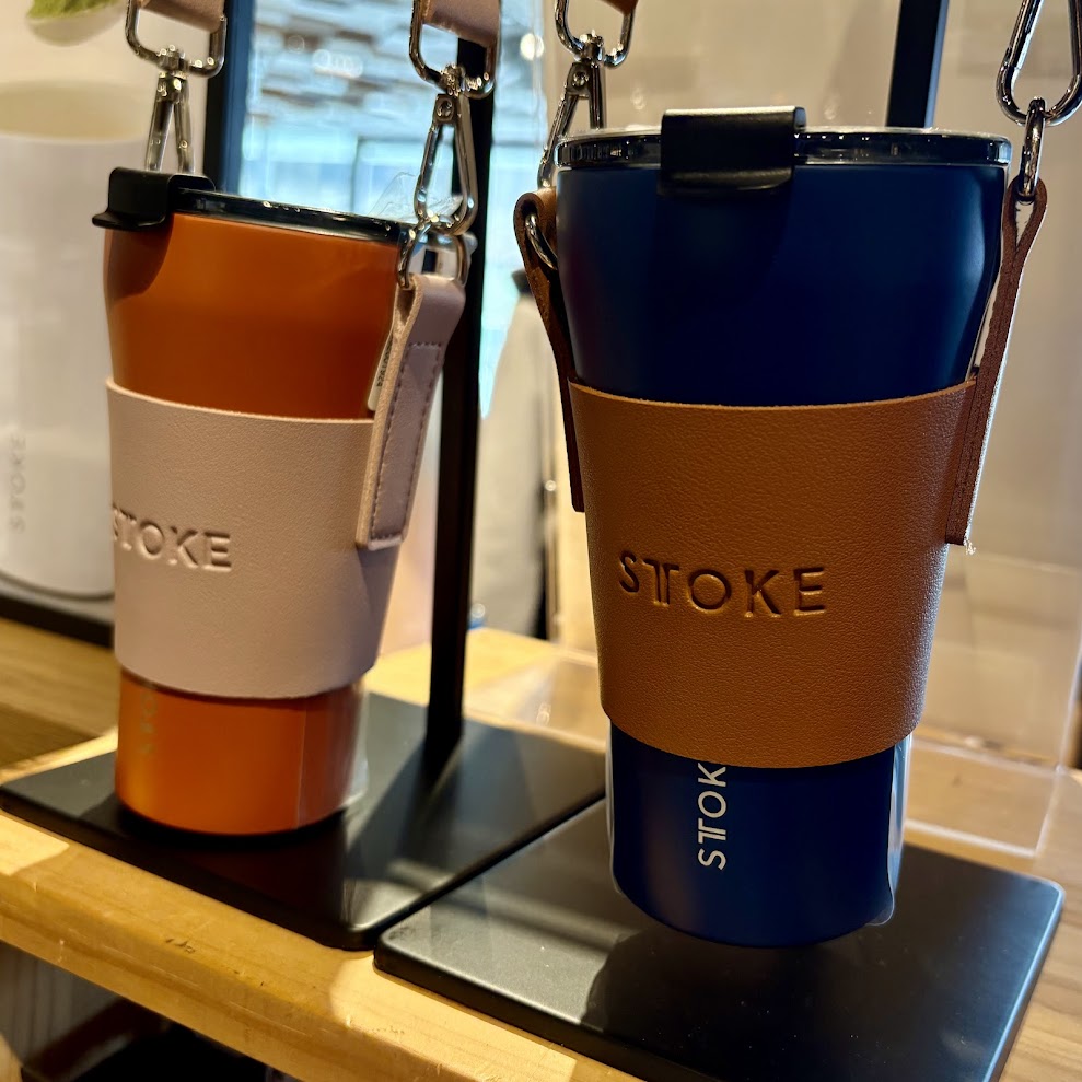 hirakata_tsite's tweet photo. 【#今日の枚方tsite】
完全止水の蓋で安心、漏れないタンブラー
今ならご購入特典として、STTOKE専用ポーチをプレゼント!
毎日の相棒として、ぜひお迎えください。
#STTOKE #sttokejp #枚方蔦屋書店
https://t.co/bfJEgUdqCA https://t.co/8WJvNeb3lX