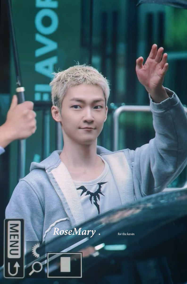 RoseMary. tweet media