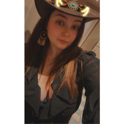 Amy tweet media