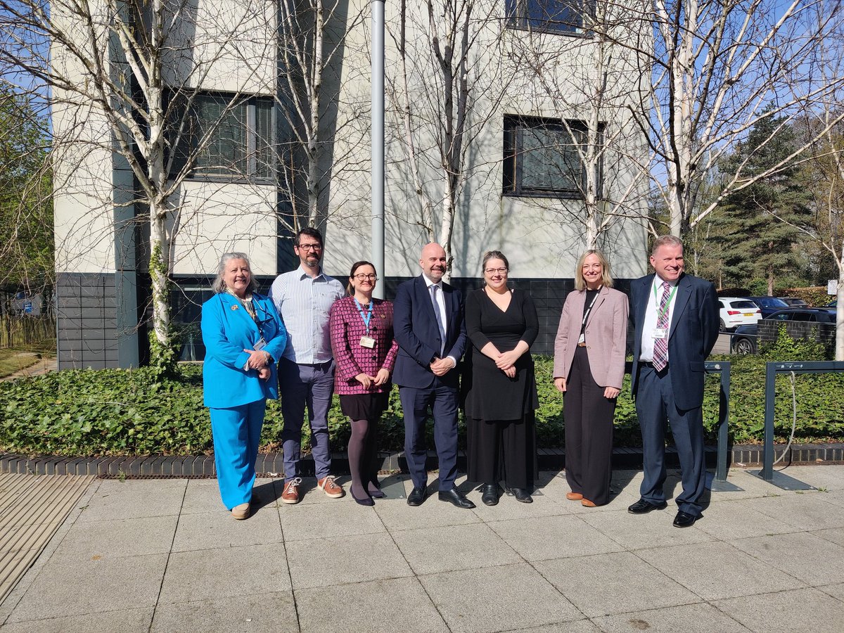 Jennifer Lloyd (@jenniferl_slt) on Twitter photo Fantastic opportunity to see <a href="/renegray82/">Rene Gray</a> present to the CNO as part of his <a href="/UEA_NICHE/">NICHE Anchor Institute, University of East Anglia</a> fellowship yesterday. Four inspiring presentations, improving care in Norfolk and already having national and international impact! <a href="/JPUHTherapies/">Integrated Therapies at James Paget Hospital</a> Fantastic opportunity to see <a href="/renegray82/">Rene Gray</a> present to the CNO as part of his <a href="/UEA_NICHE/">NICHE Anchor Institute, University of East Anglia</a> fellowship yesterday. Four inspiring presentations, improving care in Norfolk and already having national and international impact! <a href="/JPUHTherapies/">Integrated Therapies at James Paget Hospital</a>
