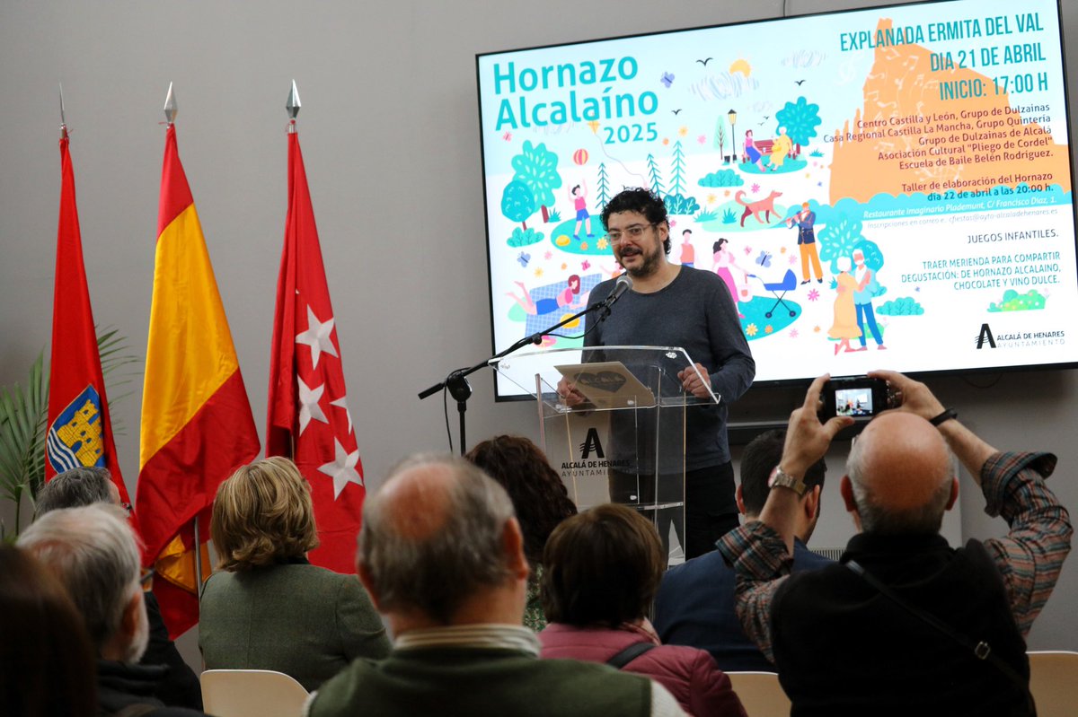 TRADICIONES POPULARES |
🍞 La teniente de alcaldesa, concejala de Turismo y presidenta del Distrito V, Isabel Ruiz Maldonado <a href="/IsabelRuizMald/">Isabel RuizMaldonado</a>, y el concejal de Fiestas y Tradiciones Populares, Antonio Saldaña <a href="/AntonioSalda92/">Antonio Saldaña</a> , han presentado esta semana la 'Fiesta del Hornazo