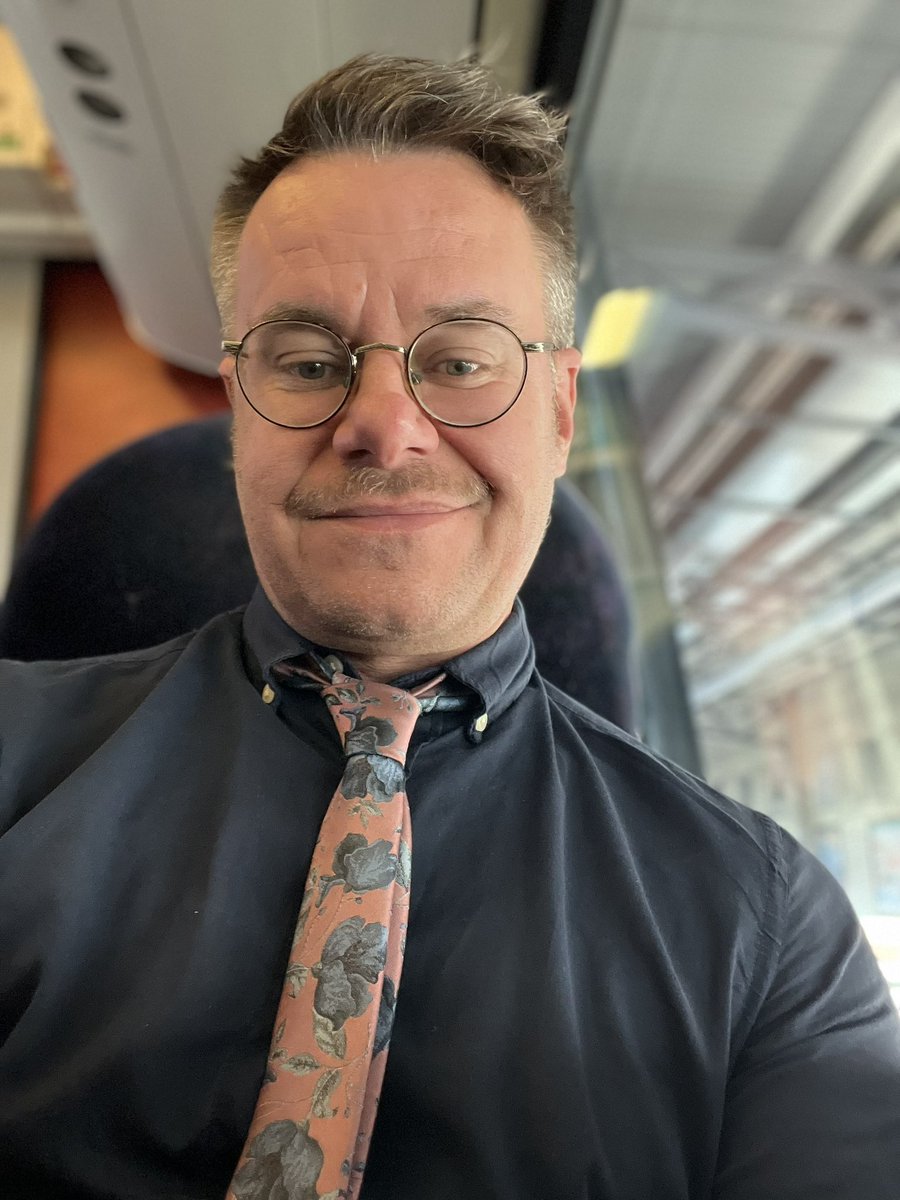 WezCunry Ho tweet media