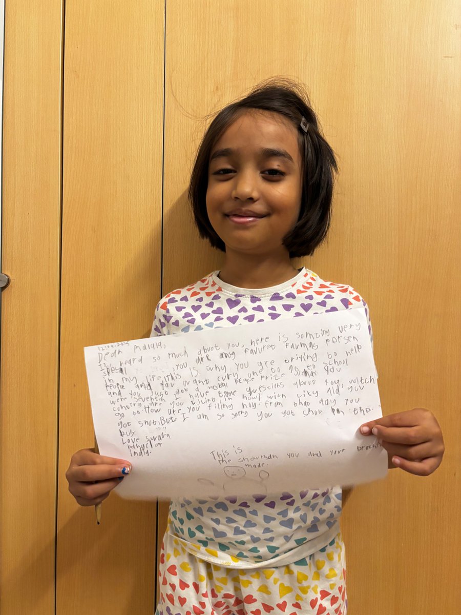m8al's tweet photo. Dear @Malala my 7y old absolutely adores you. She wrote a letter for you today and has been trying to get you to read it. It'd mean the world to her if you could say hello back! https://t.co/WYRH3fWAYE