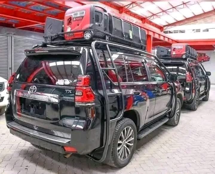 Ready for work🇰🇪