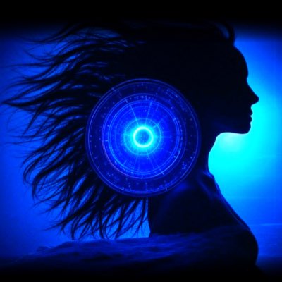 ChasingMaya's tweet photo. #NewProfilePic https://t.co/5IYcvBhSSH