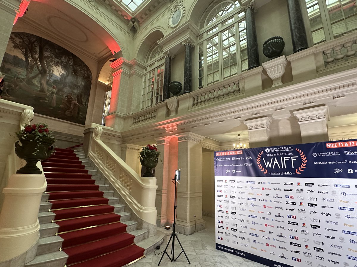 Maison_IA's tweet photo. 🎬✨ Le #WAIFF2025 continue🍿
Ce matin, nous plongeons dans l'univers de l'#IA et du cinéma avec les rencontres professionnelles #ProTalks💬
Des tables rondes inspirantes pour redéfinir l'avenir de la création cinématographique entre professionnels du cinéma et du numérique. https://t.co/savEN16vY8
