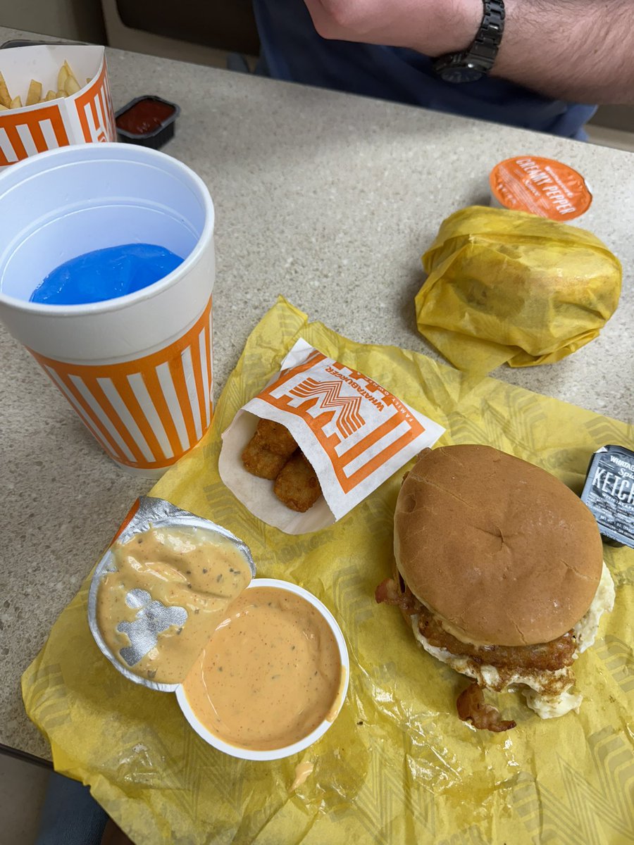 HB toss to Dri Archer