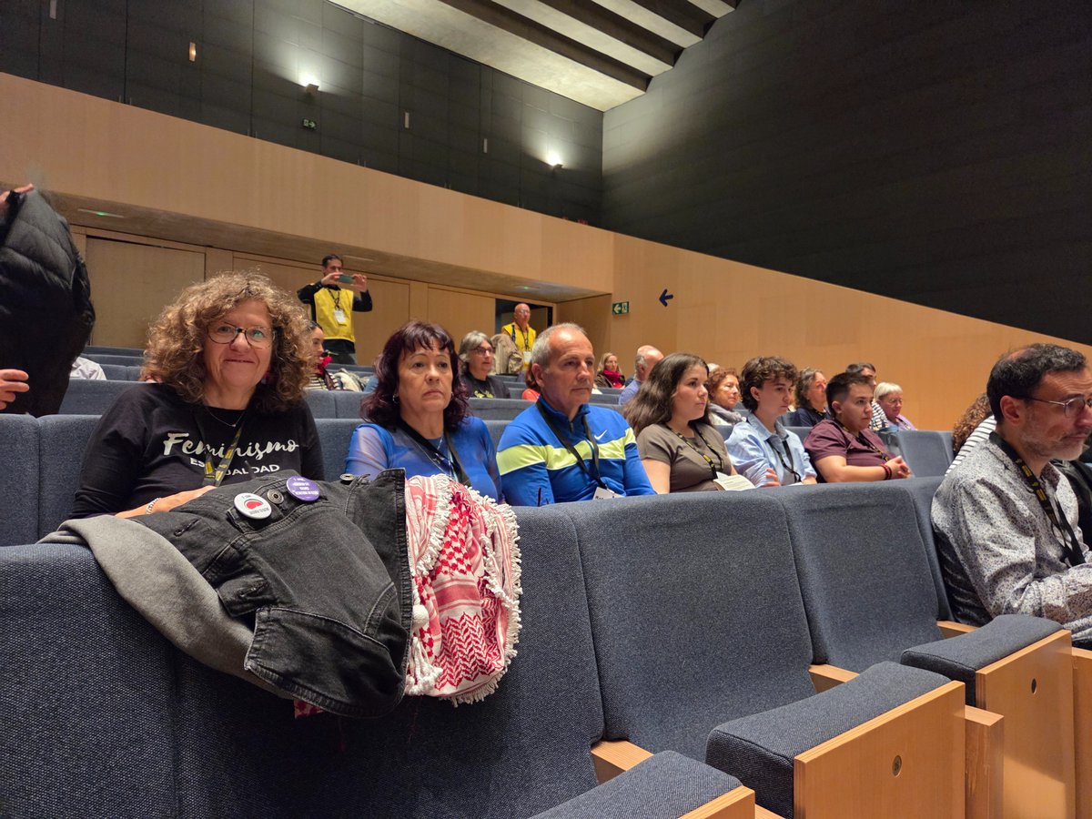 AiAndalucia's tweet photo. Empezamos nuestra 51ª Asamblea General Federal de Amnistía Internacional en #Merida. Las socias y socios de @amnistiaespana exponemos, debatimos y acordamos resoluciones que mejoren nuestras acciones por los #derechoshumanos. #AsambleaAI2025 #AIAndalucia https://t.co/78QM98K6eM