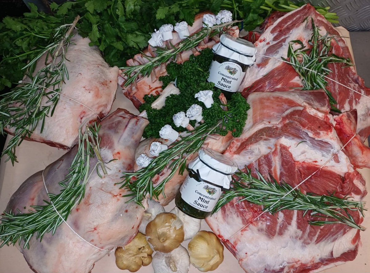 With Easter just around the corner,  don't forget to get your orders in early to avoid disappointment. #easterlamb #easter2025 #eastdulwich #lordshiplane #legsoflamb #shouldersoflamb #rackoflamb