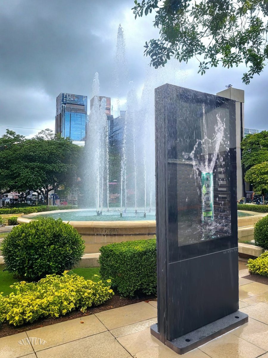 suntunesignage's tweet photo. 🕵️♀️ Detect & adapt: Outdoor LCDs now adjust brightness and content based on crowd density patterns.
#DynamicSignage #AdaptiveScreens #LCDInnovation https://t.co/zSZeJcpeg8