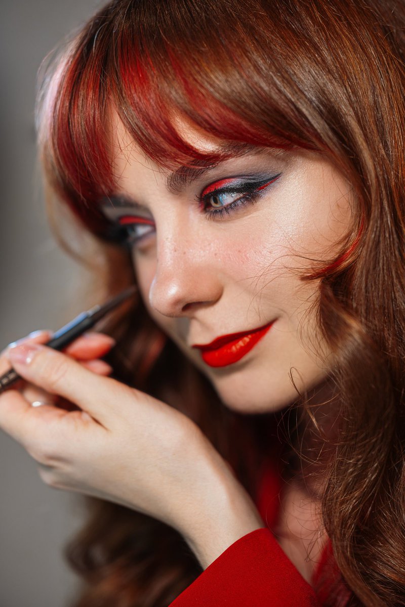 Collaboration for a cosmetics store. Red is my color 🔥