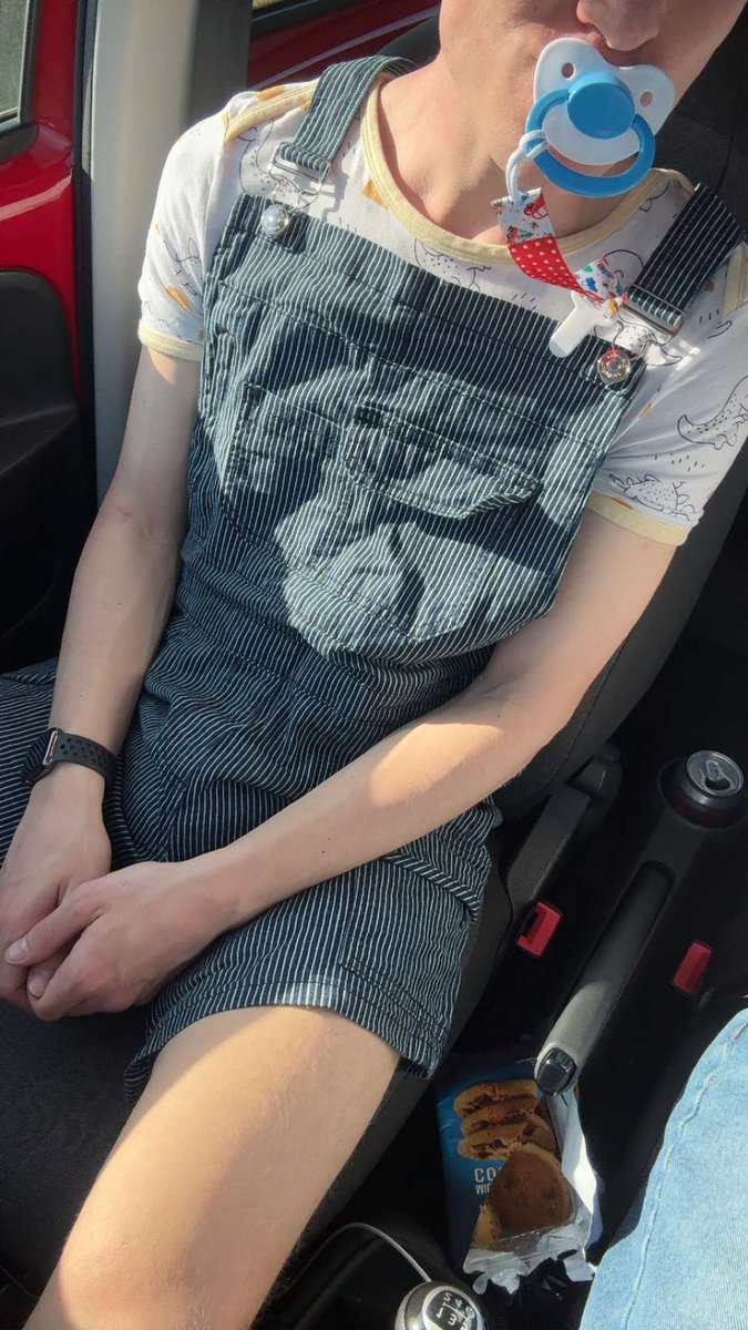 Ron 🦒 tweet media