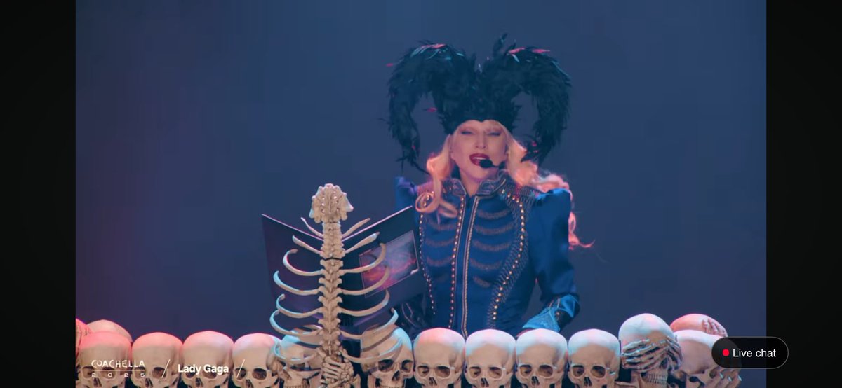 blohshscomet's tweet photo. this was absolutely everything. I will be gagged for the rest of my life bc of this performance. that’s all. goodnight. https://t.co/lnVQD5hBHZ