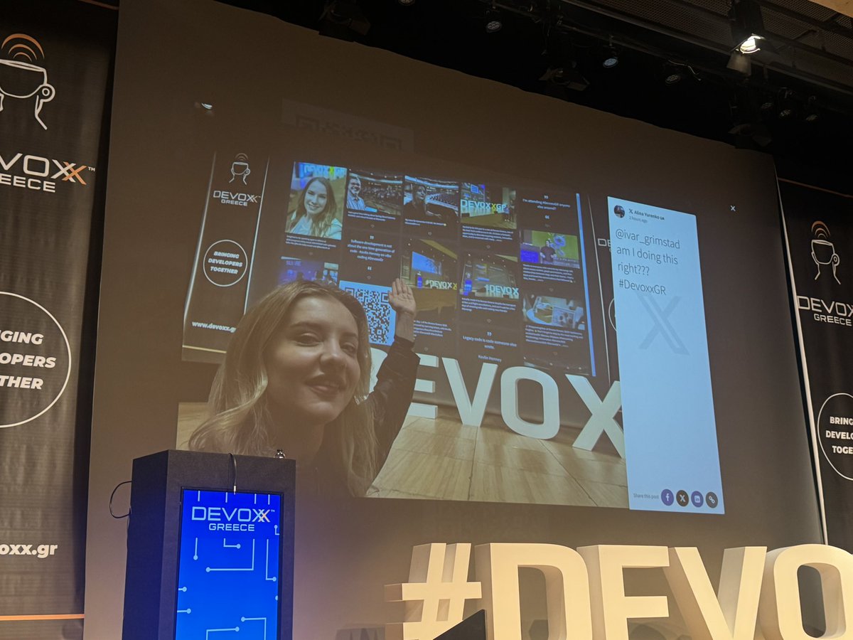 alina_yurenko's tweet photo. wait it gets better
#inception #DevoxxGR https://t.co/QNLR2T2JNu