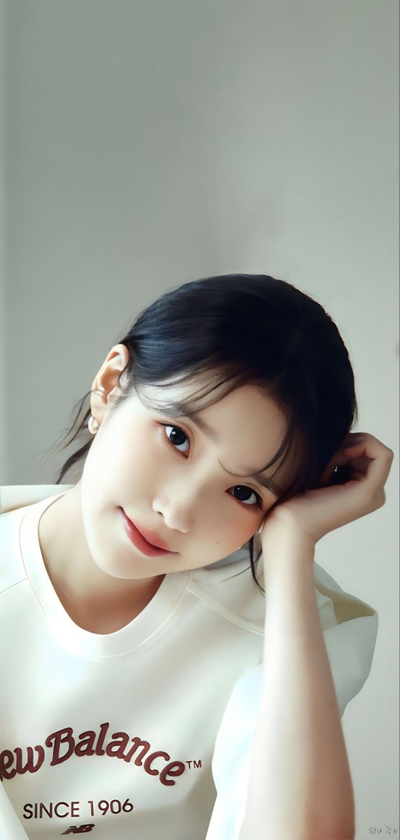 wyjc516's tweet photo. 지은시
IU X New Balance
mobile wallpaper
#아이유 #IU https://t.co/mjIYgPFTY9